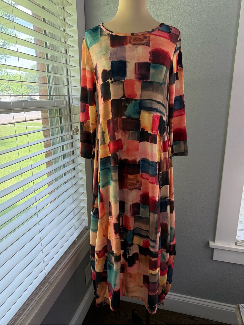 NWT Kozan Abstract Multi-Color Dress Bell Tulip Shape Size Small